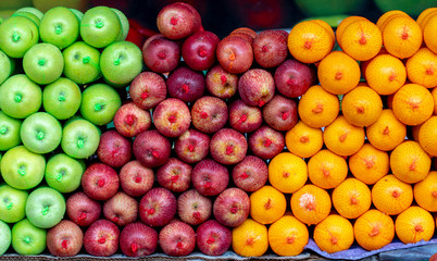 delicious apples and oranges of sri lanka