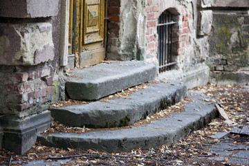Fototapeta na wymiar stare kamienne schody