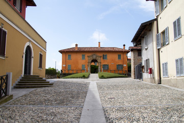 Montevecchia, Lombardia