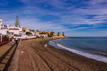 Promenade. Calahonda Beach, Mijas, Costa del Sol Occidental, Malaga, Andalusia, Spain. Picture taken – 2 December 2018. - obrazy, fototapety, plakaty