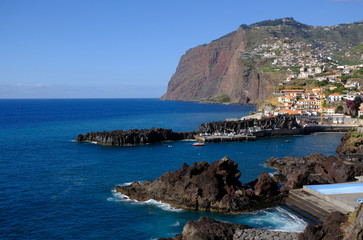 Fototapeta na wymiar Cabo Girao cliff and Camara De Lobos, Madeira Island, Portugal