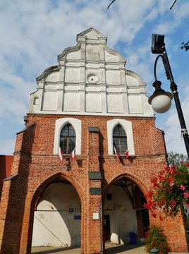 Fassade des Rathauses von Paslek
