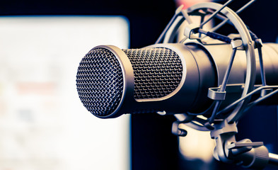 Broadcast And Podcasting Mic