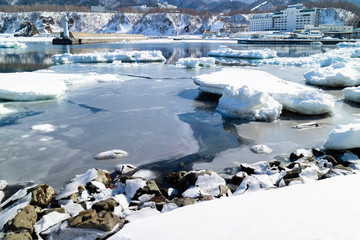 知床の流氷 © miya227