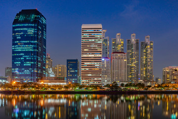Fototapeta na wymiar Building city night scene in Bangkok, Thailand.