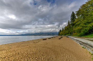 Fototapeta na wymiar Third Beach - Vancouver, Canada