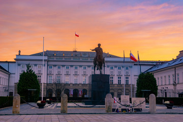 Warsaw, Presidential Palace at sunrise - obrazy, fototapety, plakaty