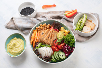Buddha bowl with tofu