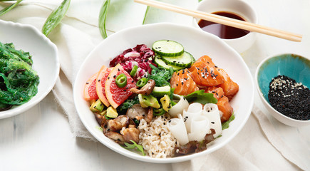 Salmon poke bowl
