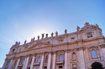 Obraz premium Facade of Saint Peter basilica, Vativcn city, Rome, Italy