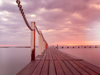 Obraz premium Poolside. Sunrise at Narrabeen Pools, Northern Beaches of Sydney.