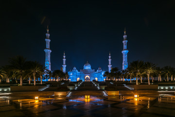 Night Landscape Photo of Abu Dhabi Sheikh Zayed White Mosque