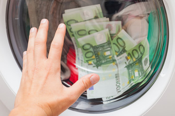 Money stuck in the washing machine