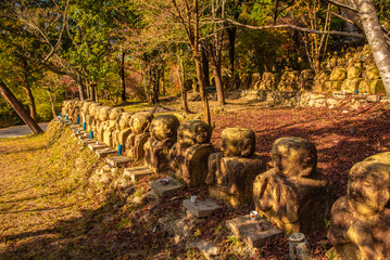 山道の道案内・石仏