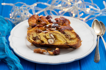 traditional portuguese Christmas cake bolo de rainha