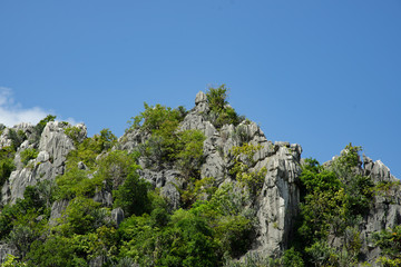 Fototapeta na wymiar Peak limestone mountains