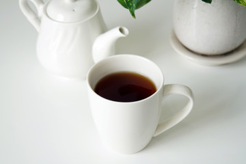 紅茶とティーポット