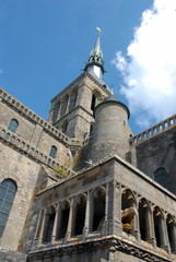 Fototapeta na wymiar Clocher de l'abbaye du Mont-Saint-Michel, département de la Manche, Normandie, France 