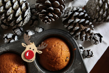 chrismas decoration and christmas bake, I wish you a merry christmas and a Happy New Year, holidays are coming, christmas puncakes, natal e bolos - queques 