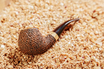 Briar smoking pipe