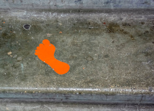 pink trail on the stairs on the wedding day.in the tradition of a Russian wedding.