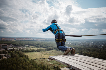 rope-jumping is an extreme sport for everyone
