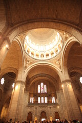 Fototapeta na wymiar cathedral in paris
