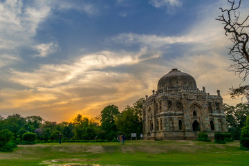 Obraz premium Sunset photography at Lodhi Garden