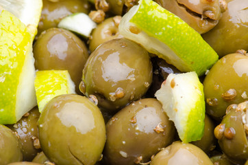 Broken Olives (tsakistes)