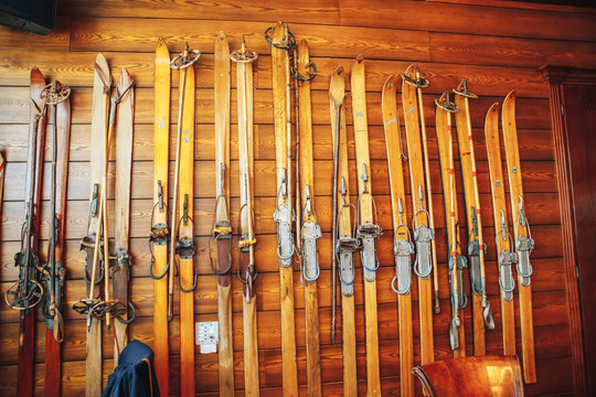 Antique Skis