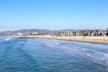 Fototapeta na wymiar sunny day at Venice beach, California