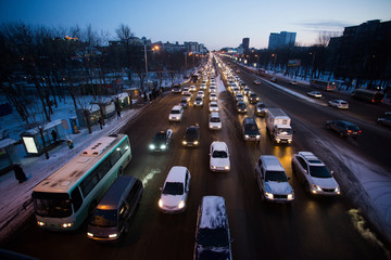 Traffic jam during a snowfall in Vladivostok
