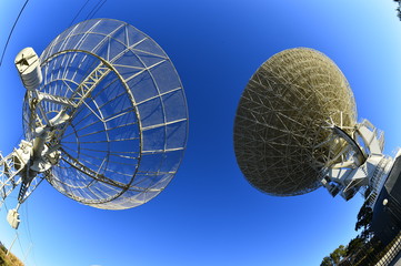 The observatory in the evening,The silhouette of a radio telescope