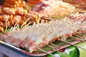 Bacon roll with mushroom