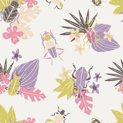 Vector doodle seamless pattern with big decorative tropic bugs a