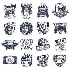 Vintage monochrome gaming emblems set - obrazy, fototapety, plakaty