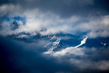 Naklejka na ściany i meble Les Alpes en hiver