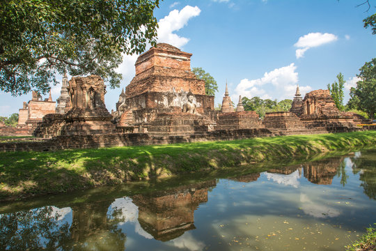 Wat Mahathat Temple in Sukhothai historical park, Thailand