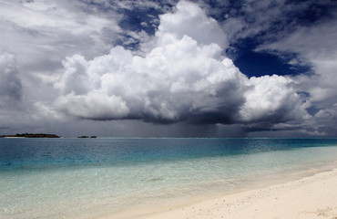 Fototapeta premium before rain on Maldives 
