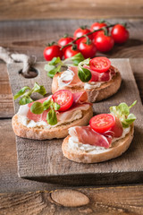 Sandwiches with cream cheese and ham