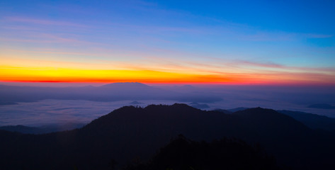 Obraz premium Morning sunrise over mist .