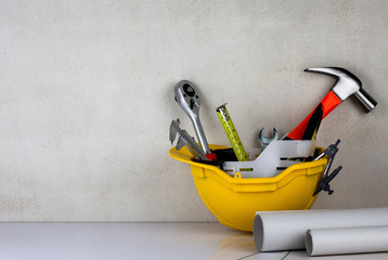 Safety helmet and equipment of carpenter