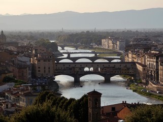 Fototapeta na wymiar Panorámica de la ciudad de Florencia desde la Plaza de Miguel Ángel.