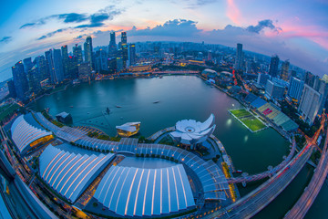 Fototapeta na wymiar Singapore,Singapore - September 22,2017 : aerial view of sunset scene of Marina Bay. Marina Bay is one of the most famous tourist attraction in Singapore.