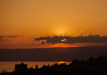 Sonnenuntergang ma Genfer See in Montreux