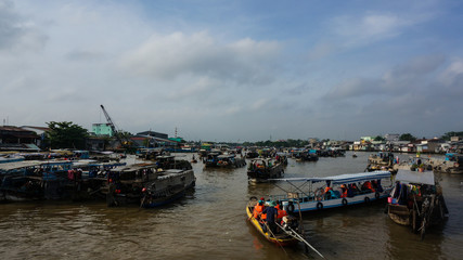 Fototapeta na wymiar Halong Bucht Vietnam