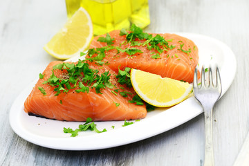 Lachs mit Zitrone
