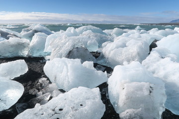 Eisberge am schwarzen Strand Island - Diamant Strand