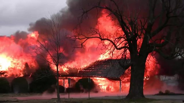 Huge House Fire Blaze