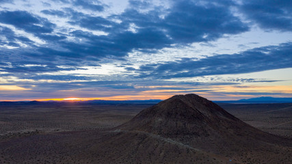 Fototapeta na wymiar Mojave Desert Mountains Sunset